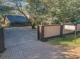 Mopani Lodge
