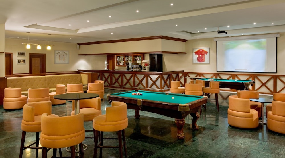 Sports bar