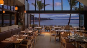 thumbnail: Restaurant