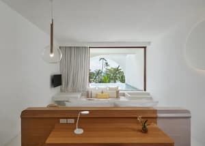 thumbnail: Room amenity