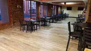 thumbnail: Restaurant
