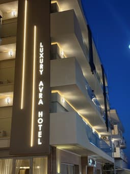 Avra Hotel