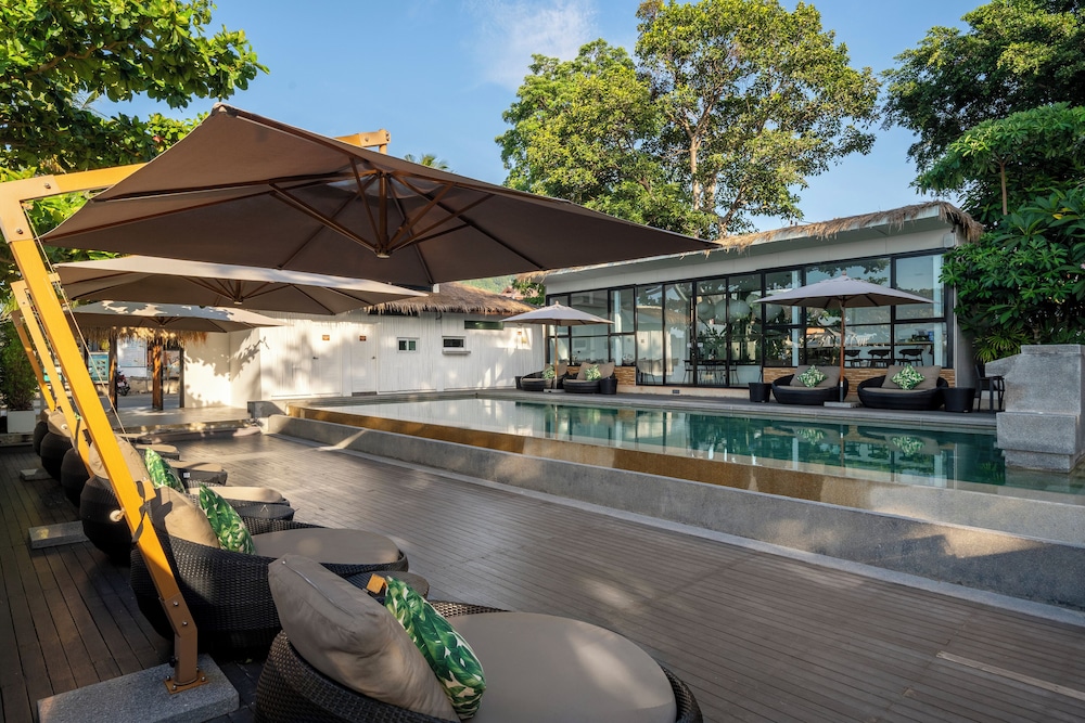 Outdoor pool