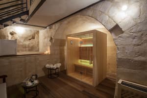thumbnail: Sauna