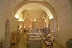 thumbnail: Interior