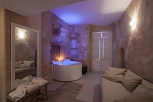 thumbnail: Spa