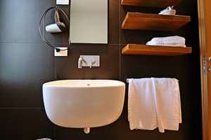 thumbnail: Bathroom sink