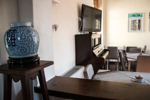 thumbnail: Breakfast area
