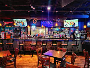 thumbnail: Bar (on property)