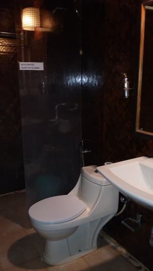 thumbnail: Bathroom