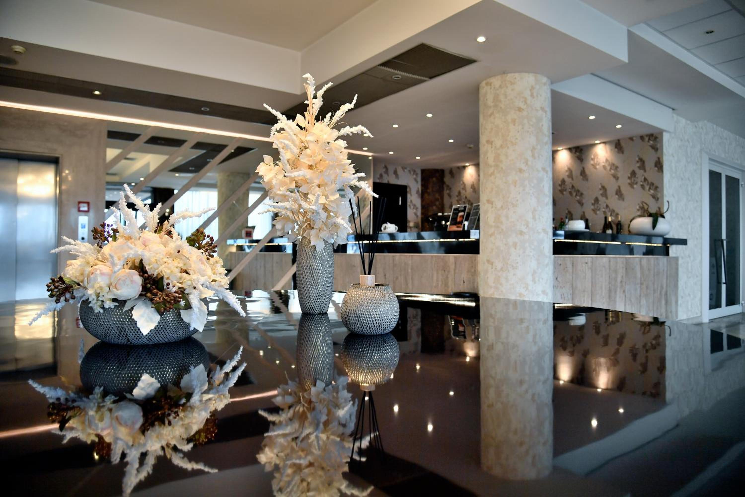 Restaurant-cafeteria