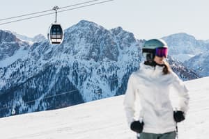 thumbnail: Snow and ski sports