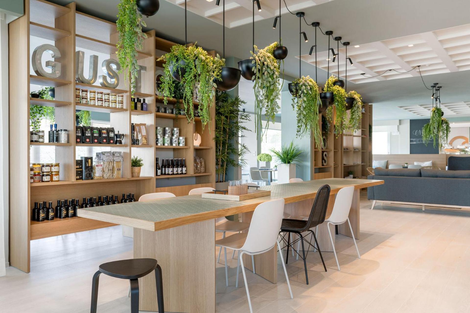 Restaurant-cafeteria