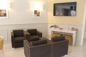 thumbnail: Interior detail