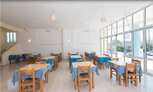 thumbnail: Breakfast area