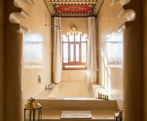 thumbnail: Deep soaking bathtub
