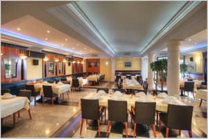 thumbnail: Restaurant