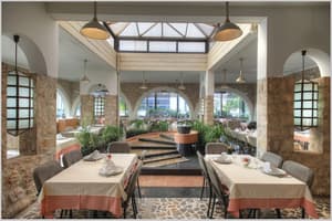 thumbnail: Restaurant