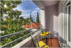 thumbnail: Balcony view
