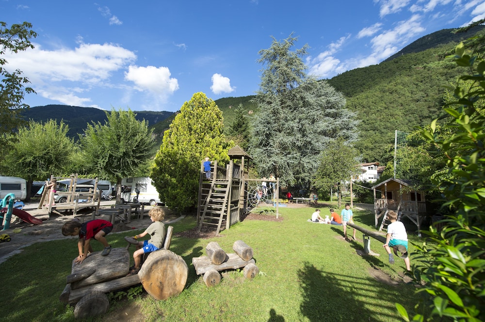 Children's play area - outdoor