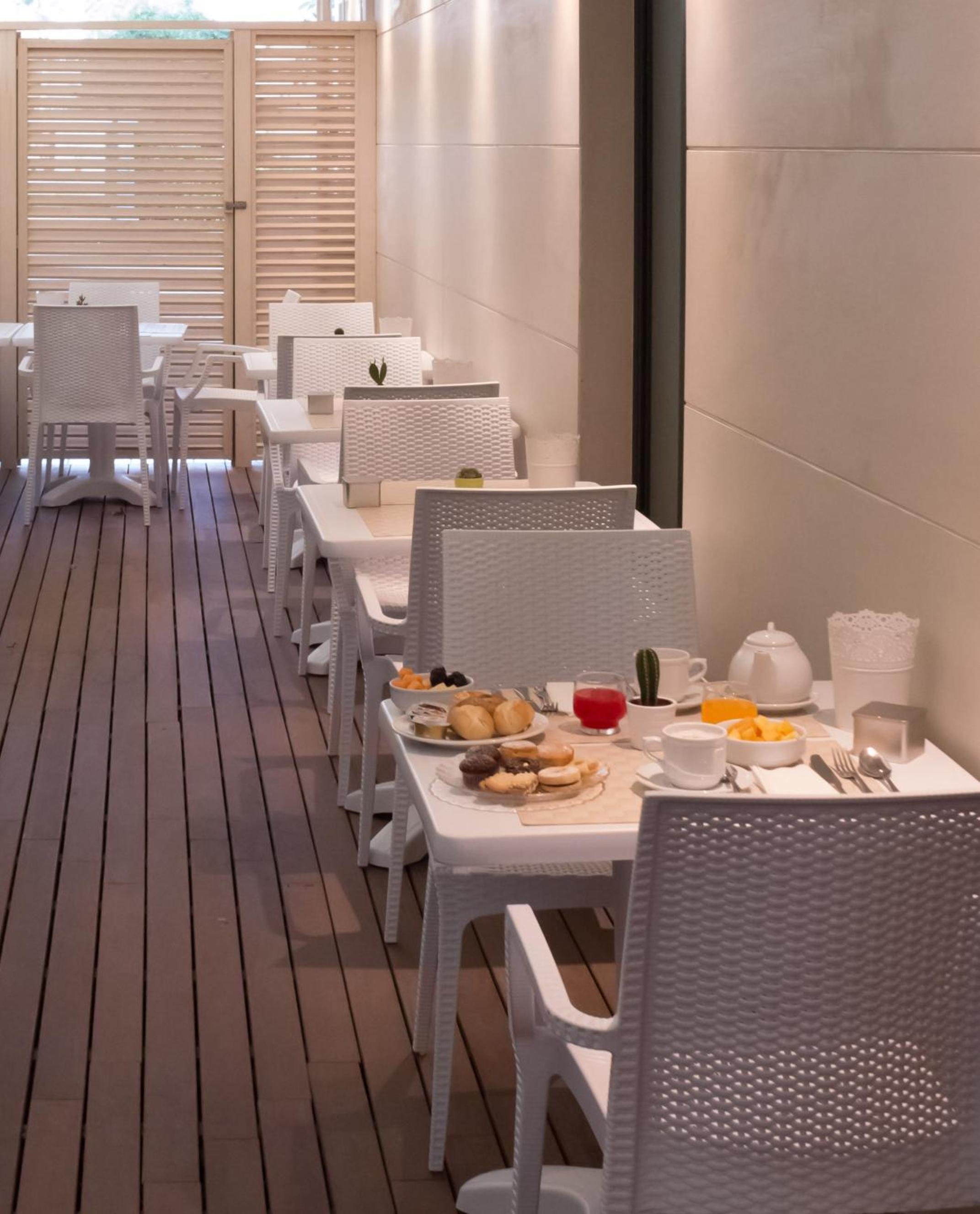 Restaurant-cafeteria