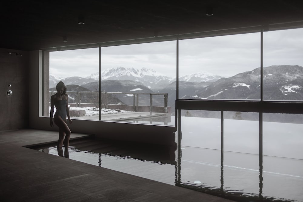 Infinity pool