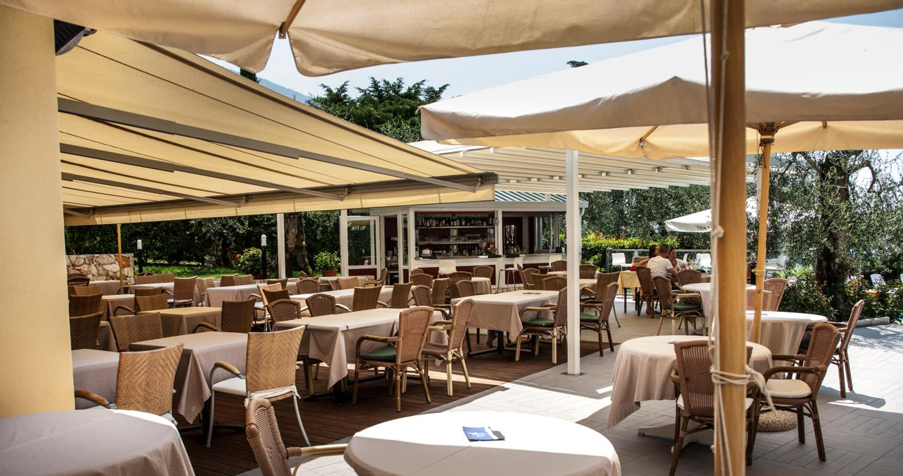 Restaurant-cafeteria