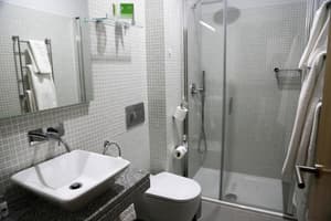 thumbnail: Bathroom
