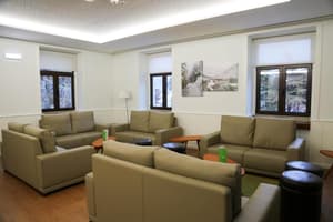 thumbnail: Lobby sitting area