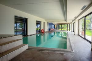thumbnail: Pool