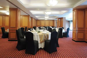 thumbnail: Banquet hall