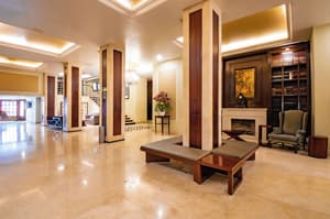 thumbnail: Lobby sitting area