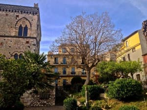 thumbnail: General view
