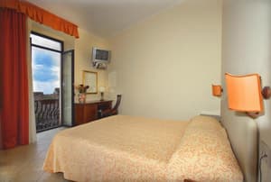 thumbnail: General view