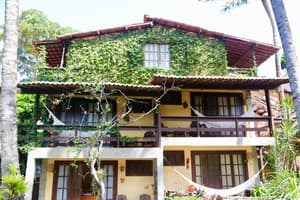 thumbnail: Front of property