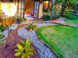 thumbnail: Property grounds