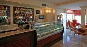 thumbnail: Bar (on property)