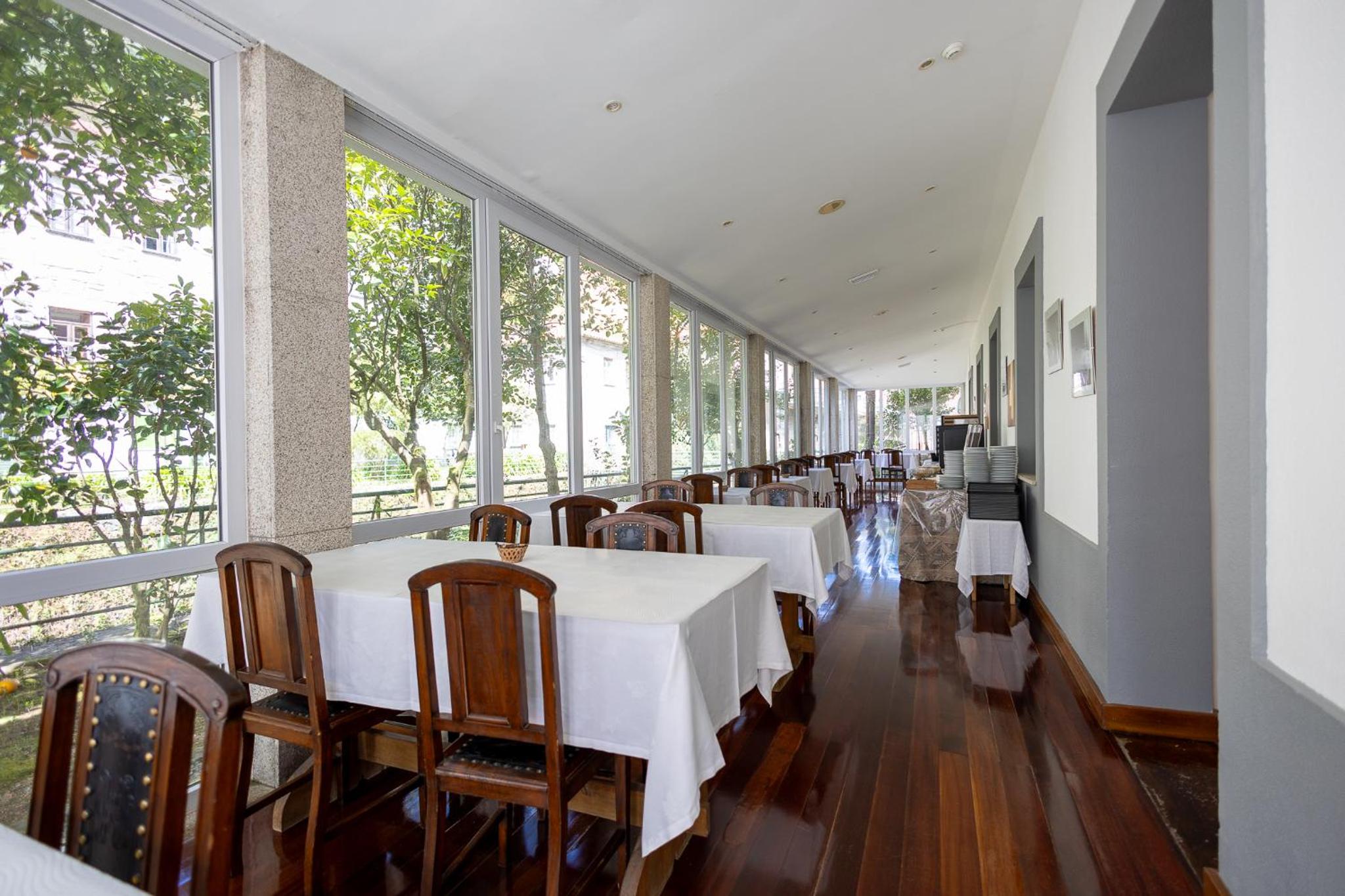 Restaurant-cafeteria