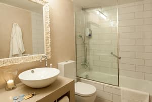 thumbnail: Bathroom