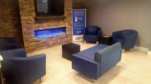 thumbnail: Lobby sitting area