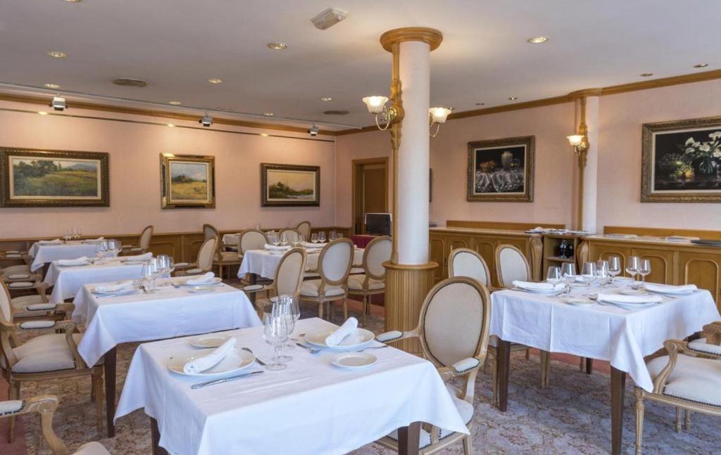 Restaurant-cafeteria
