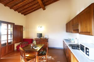 thumbnail: In-room dining