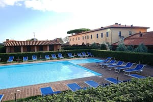 thumbnail: Outdoor pool