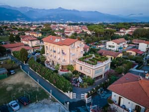 thumbnail: Front of property - evening/night