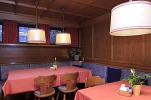 thumbnail: Breakfast area