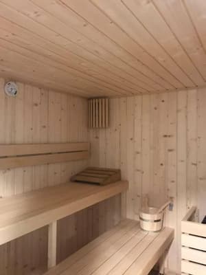 thumbnail: Sauna