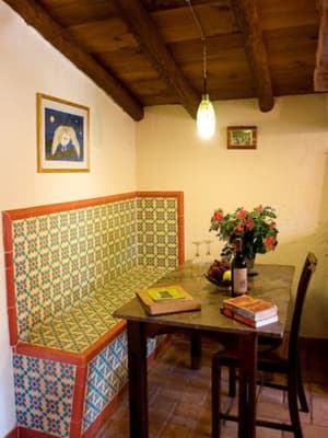 thumbnail: In-room dining