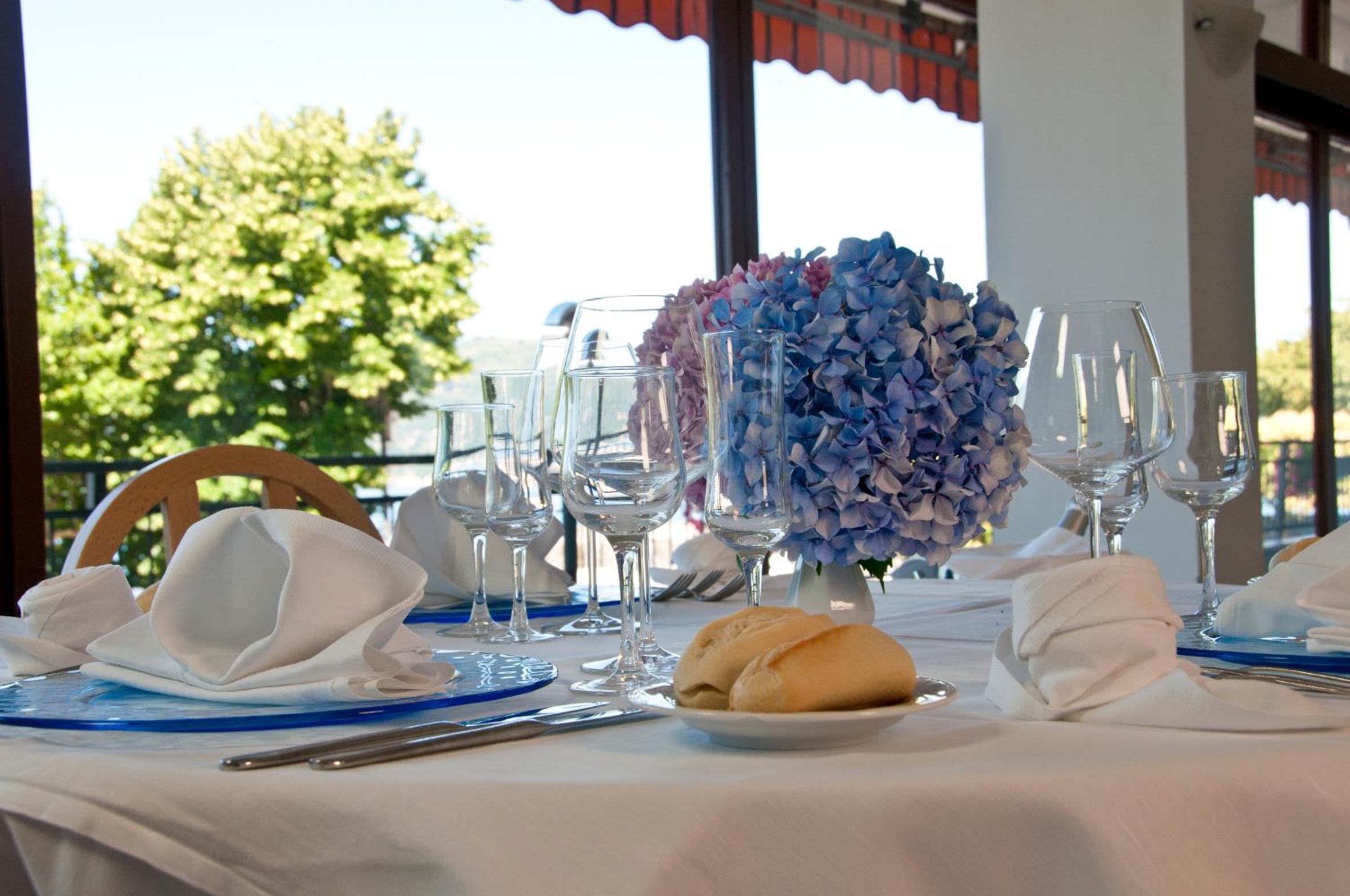 Restaurant-cafeteria