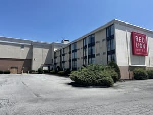 thumbnail: Exterior