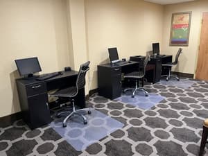 thumbnail: Business center